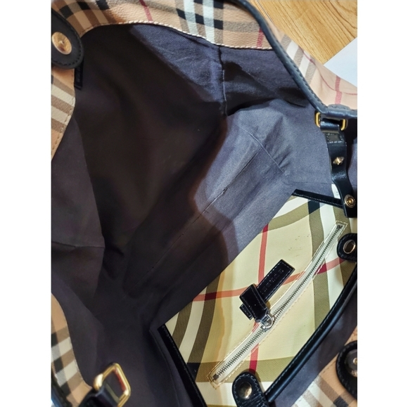 Burberry Canterbury Haymarket Tote - Picture 5 of 13